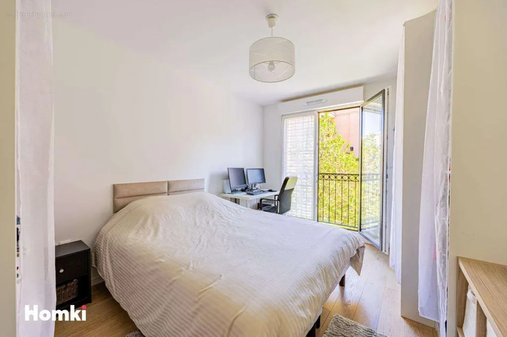 Magamistoad - Modern Apartment with Parking in Puteaux