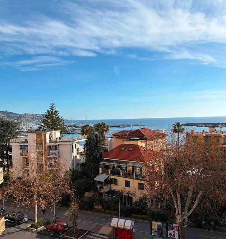 Balcon - Luxury Flat with Sea Views in Sanremo