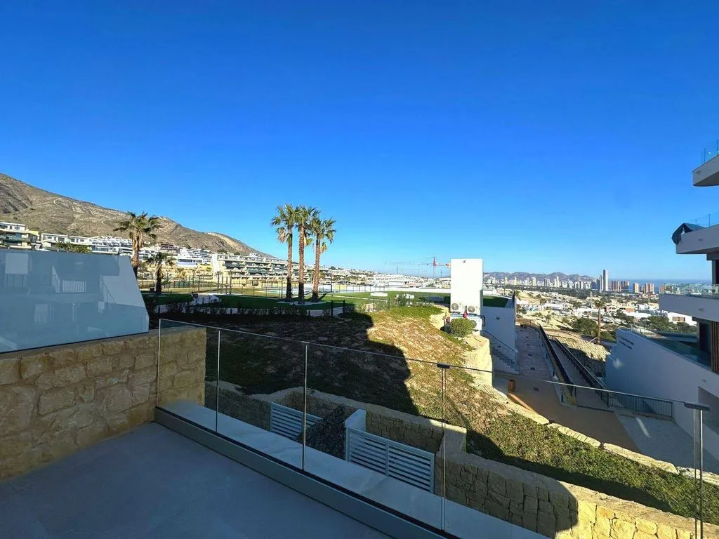 Luxury Duplex with Sea Views in Finestrat