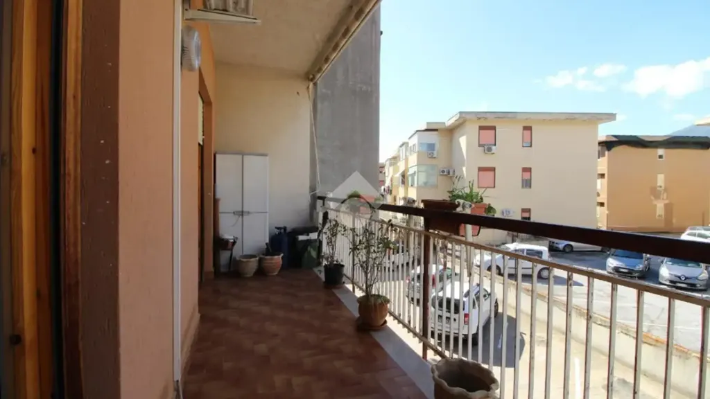 Balcon - Apartment with Balcony in Palermo