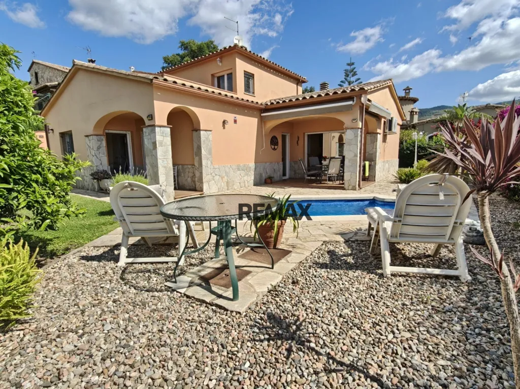 Piscine - Chalet with Sea View in Mas Pere