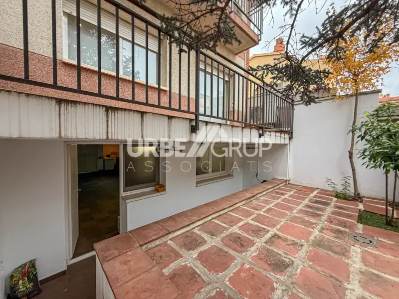 Terrass - Detached Corner House with Multiple Terraces in Martorell