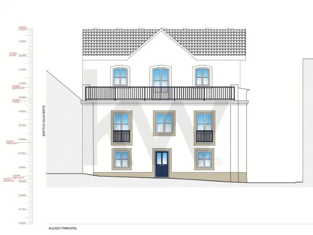7-Bedroom House in Santarém's Historic Centre