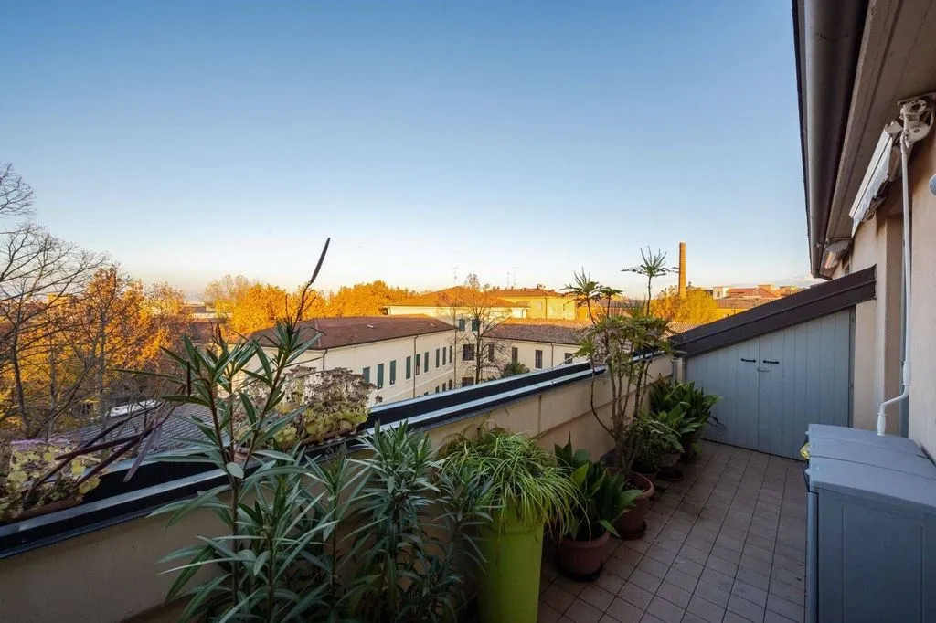 Terrass - Luxury Penthouse with Terraces in Modena
