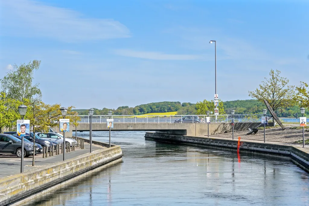 Year-Round Plot with 5G Coverage in Skælskør