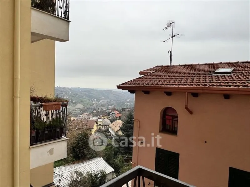 Balcon - Apartment with Balcony in Chieti