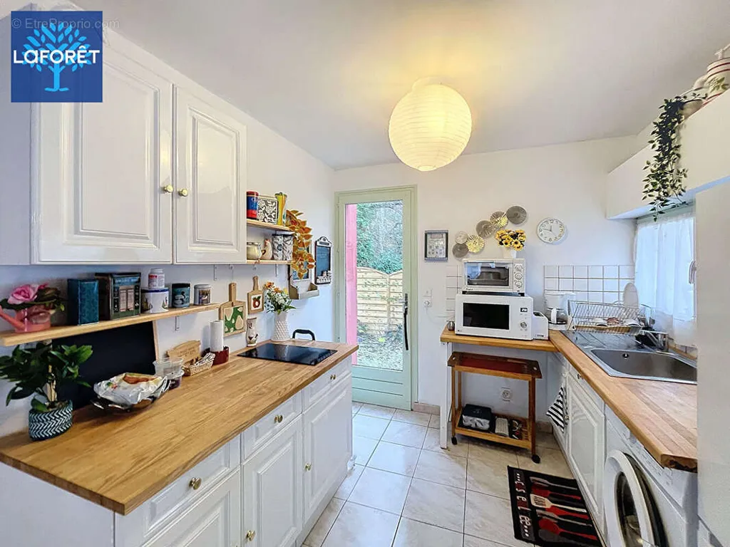 Kitchen - Bright 2-Bedroom Apartment with Garden in Bernay