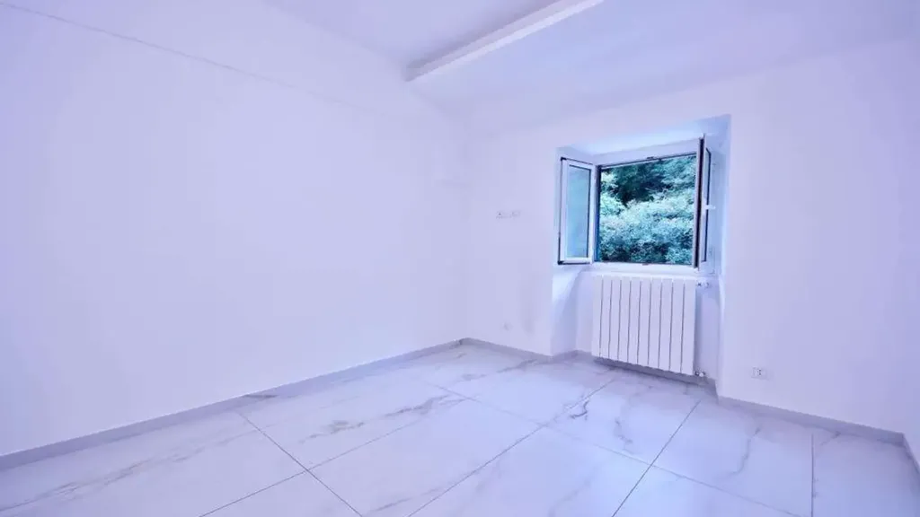 Toad - Rear-Facing Apartment with Sea Proximity in Genoa