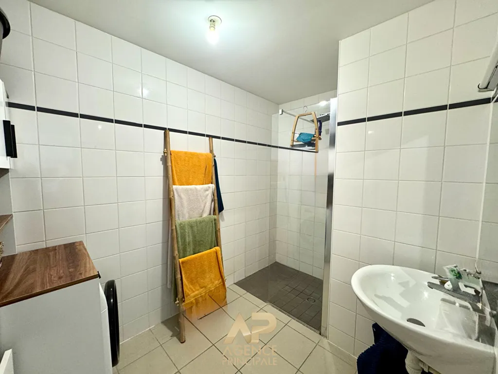 Salles de bain - Appartement avec Terrasse à Chagnolet