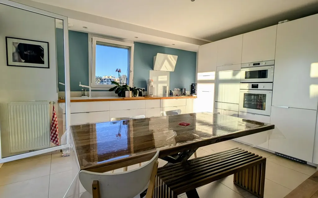 Cuisine - Appartement T2 avec Terrasse à Bron