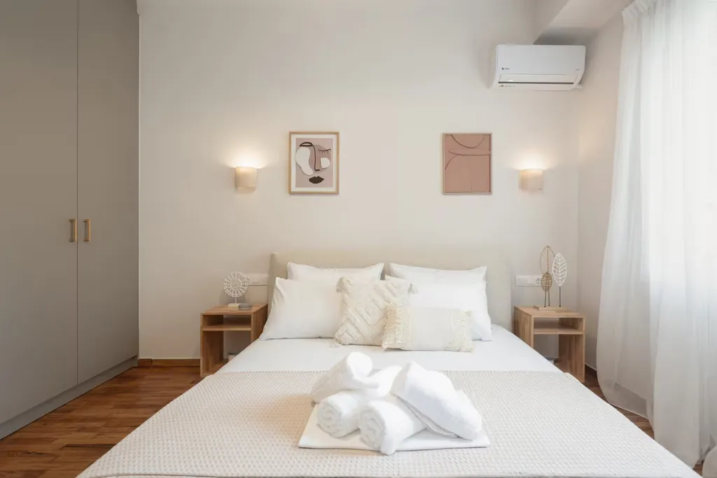 Magamistoad - City View Flat with Solar Panels in Athens