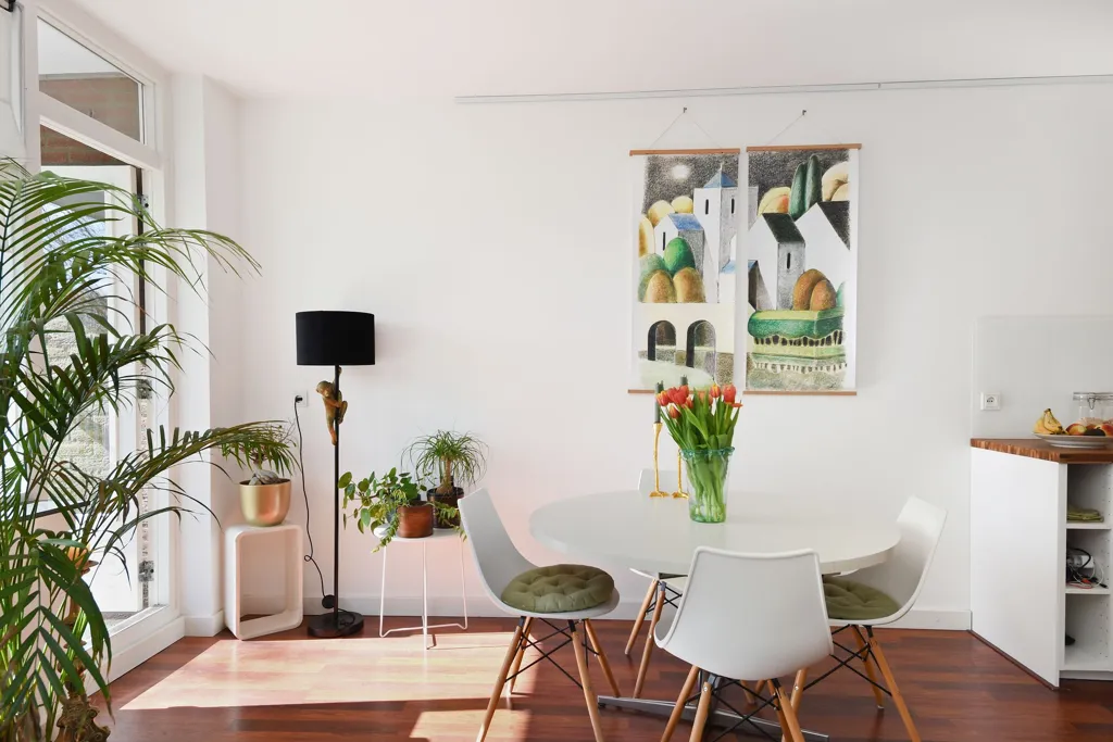 Söögituba - Modernised Flat with Terrace in Essesteijn
