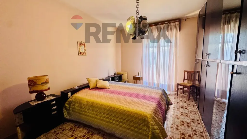 Chambres - Spacious Apartment with Balcony in Ragusa