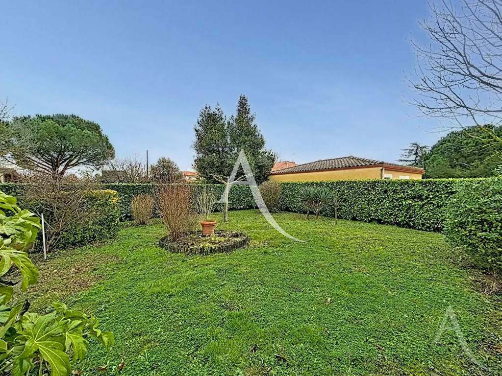 Garden - Detached House with Garden in Saubens