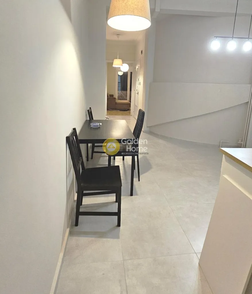 Salle à manger - Renovated Apartment with Balcony in Athens Centre