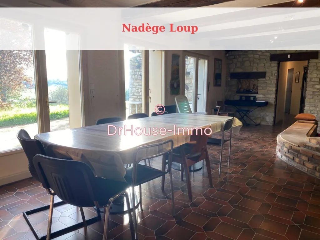 Söögituba - Architect-Designed House with Panoramic View in Ouanne