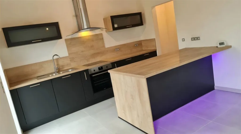 Köök - Energy-Efficient 3-Bedroom House in Baugnies