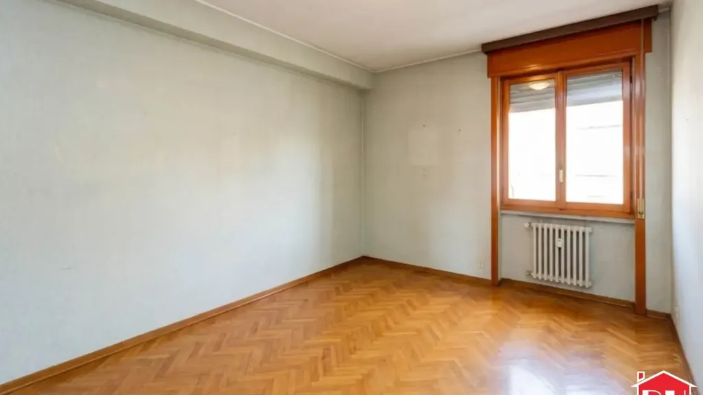 Pièces - Penthouse with Balcony in Nolo, Milan