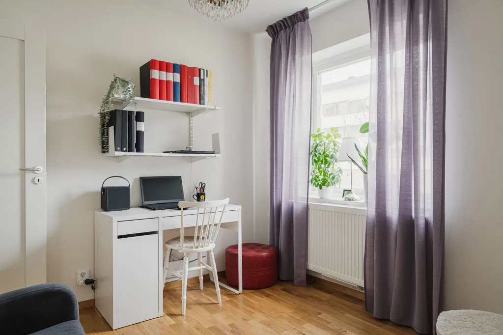 Kabinet - Modern Apartment with Balcony in Sörböle