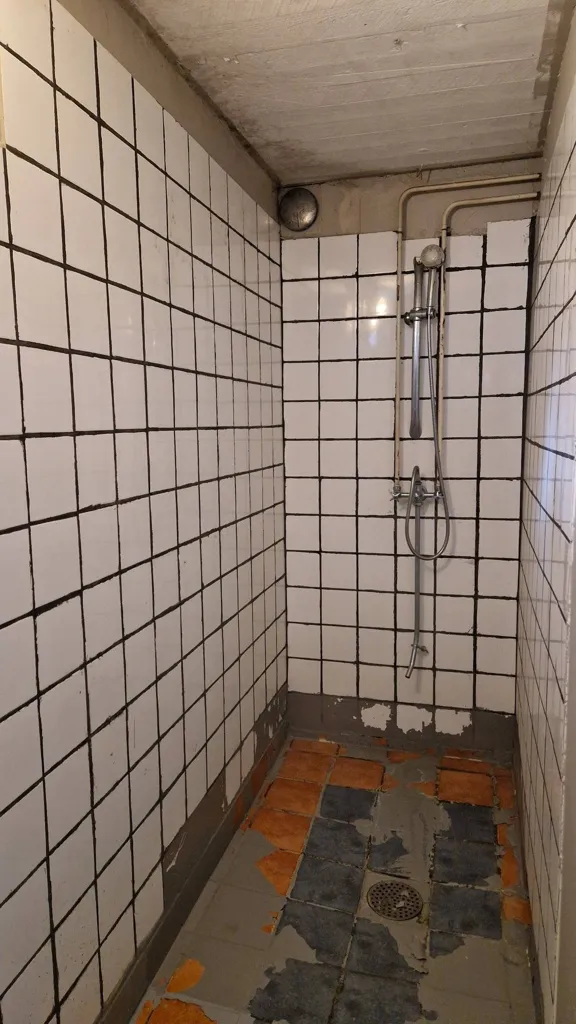 Salles de bain - Villa with Basement in Årjäng