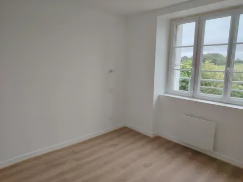 Toad - Renovated House with Garden in Ploudaniel