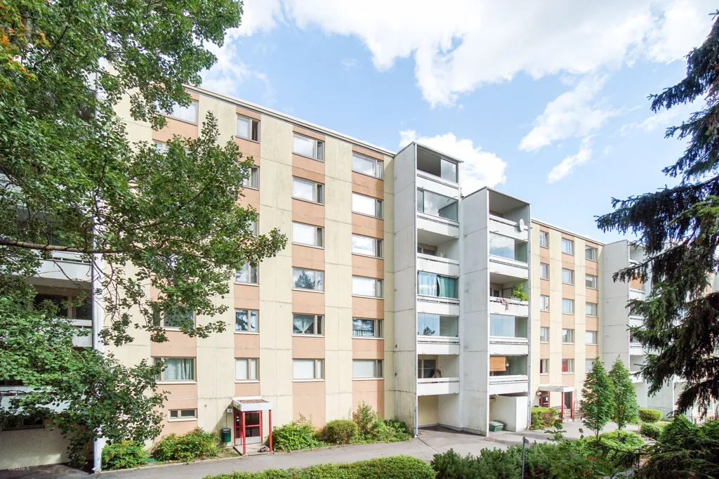 Välivaade - Bright Studio Flat with Balcony in Suvela, Espoo
