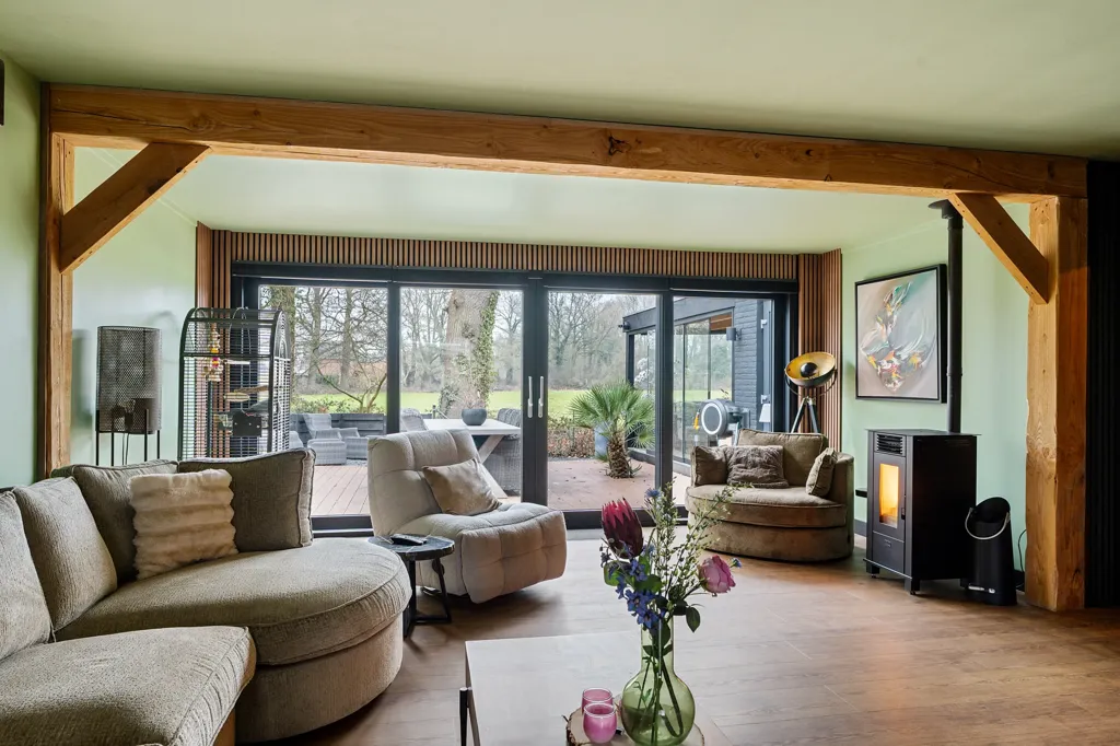 Séjour - Maison 5 pièces à Borne