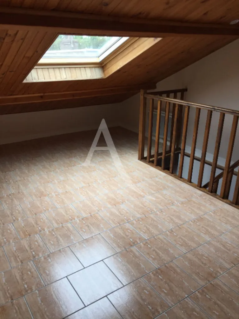 Pièces - Appartement Duplex au Calme à Orléans