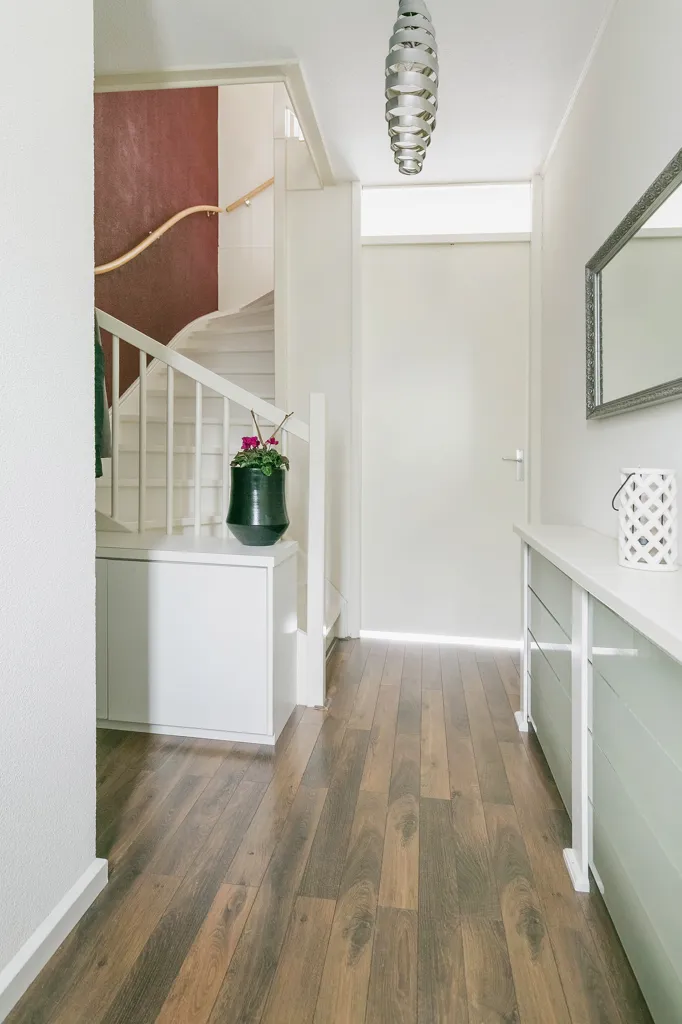 Entrée - Room with Utilities in Shared Accommodation