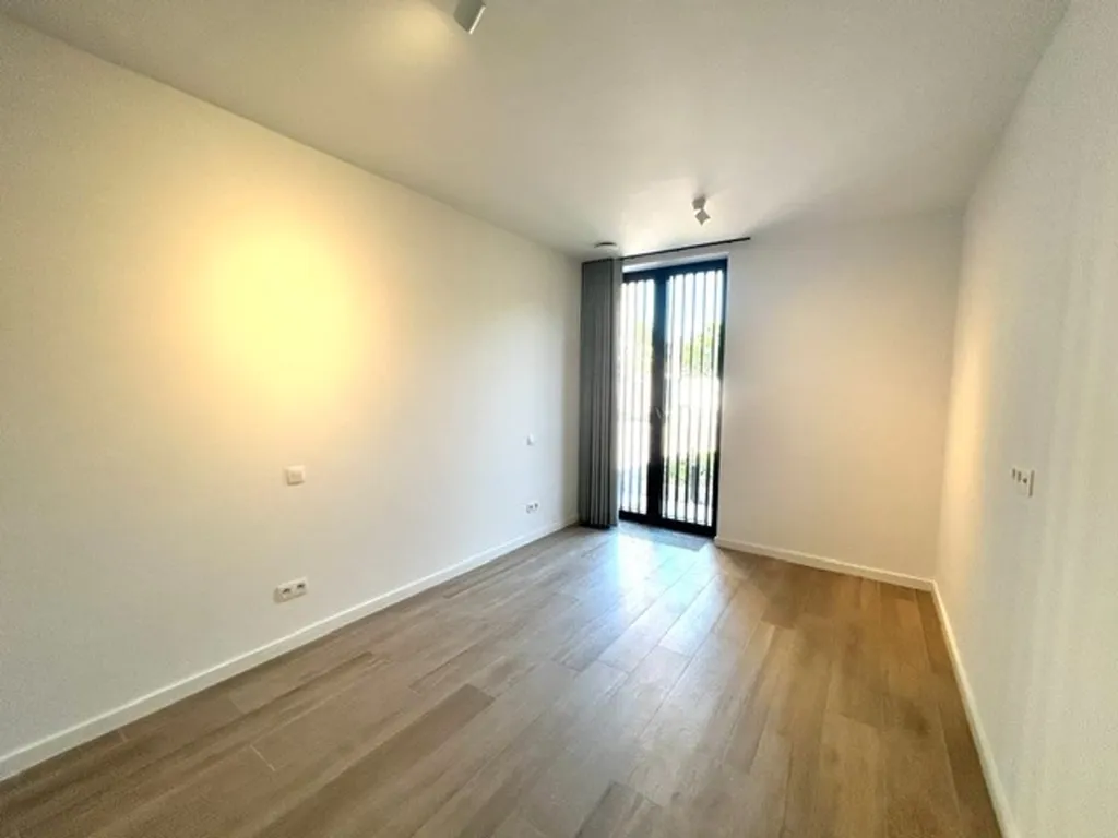 other_room