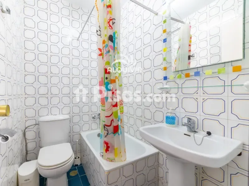 Salles de bain - Sea View Apartment with Pool in Nutria