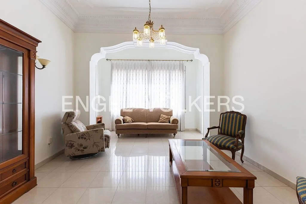 Séjour - Apartment with Balcony in Gran Vía, Valencia