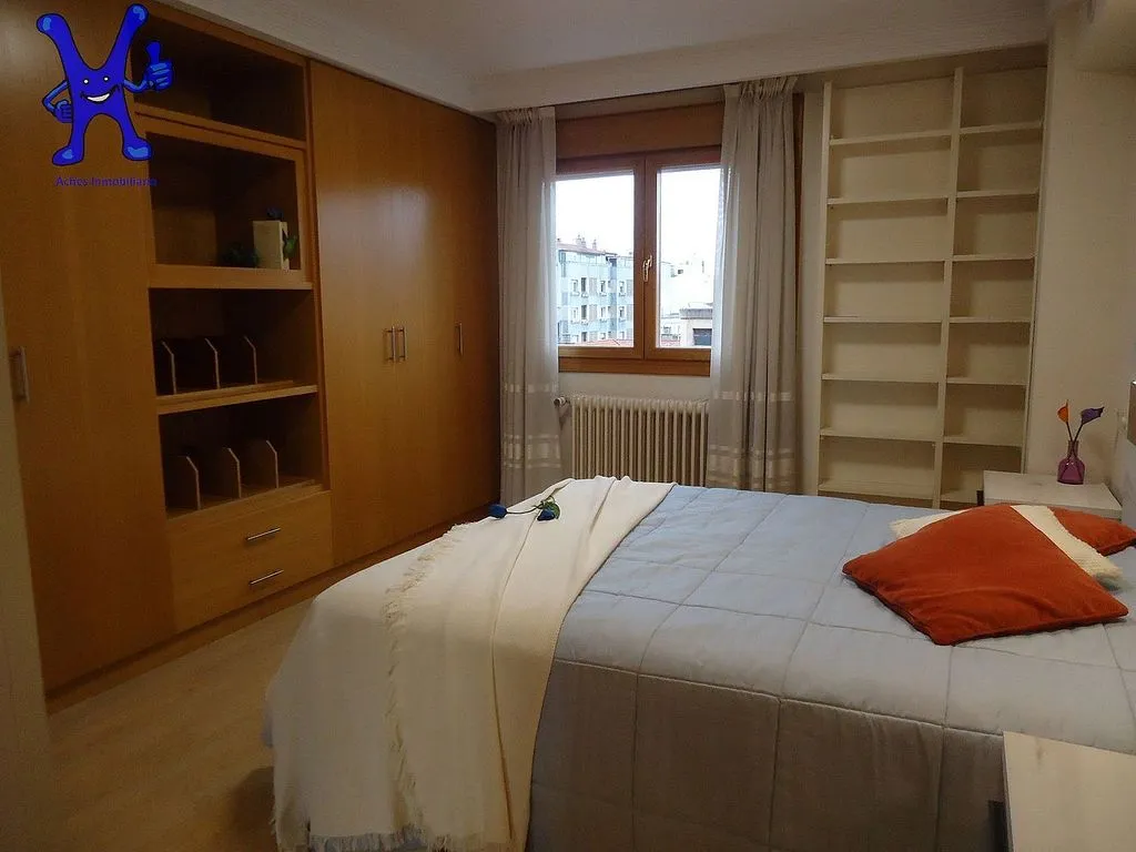 Magamistoad - Furnished Flat with Central Heating in Carmelitas