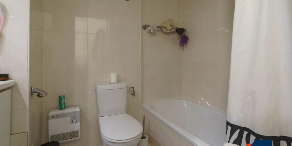 Vannitoad - Duplex Apartment with Central Location in Ostend