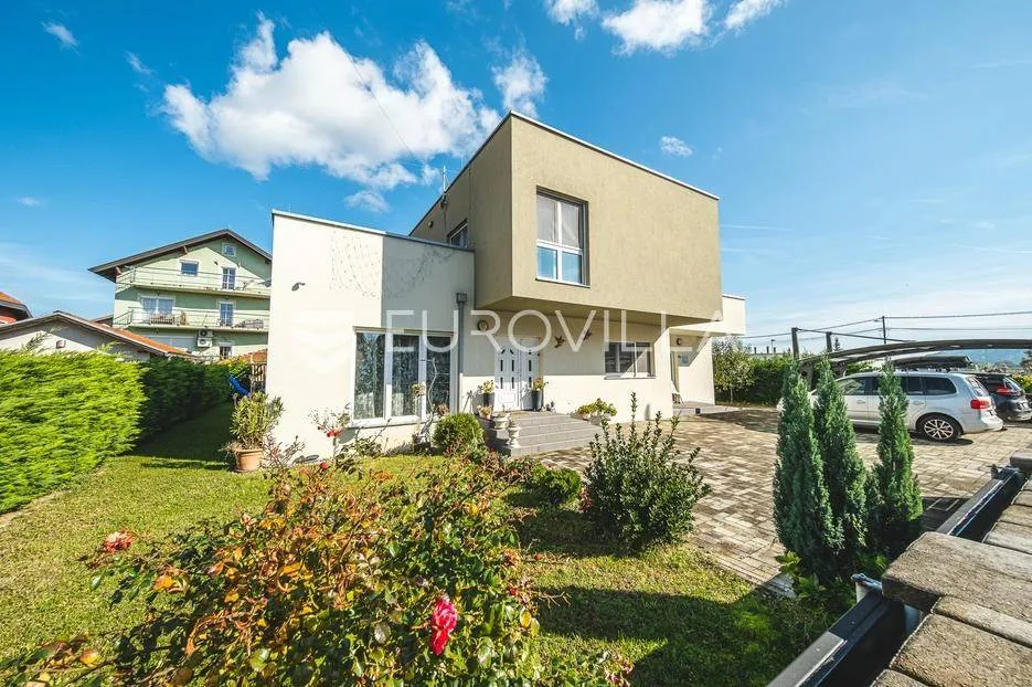 Välivaade - Modern Villa with Office in Samobor Centre