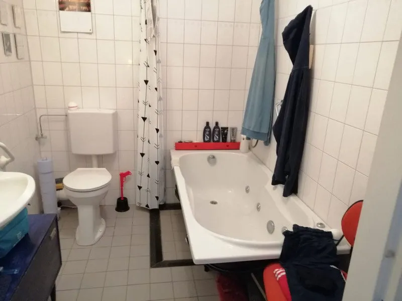 Salles de bain - 55+ Apartment in Maastricht