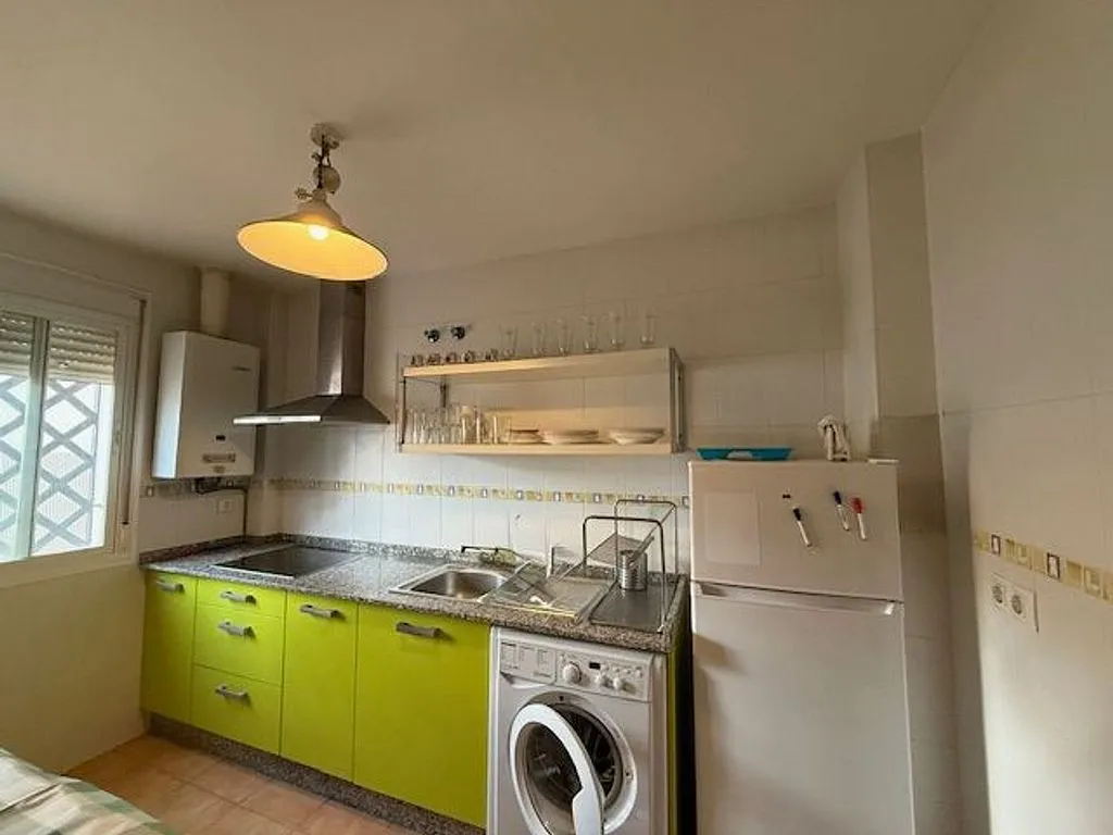 Köök - Ground Floor Flat with Garden View in Facinas