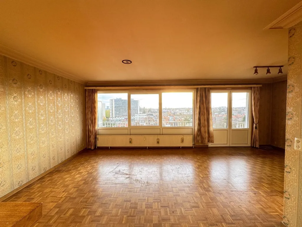 Séjour - Appartement avec Terrasse Panoramique à Anderlecht