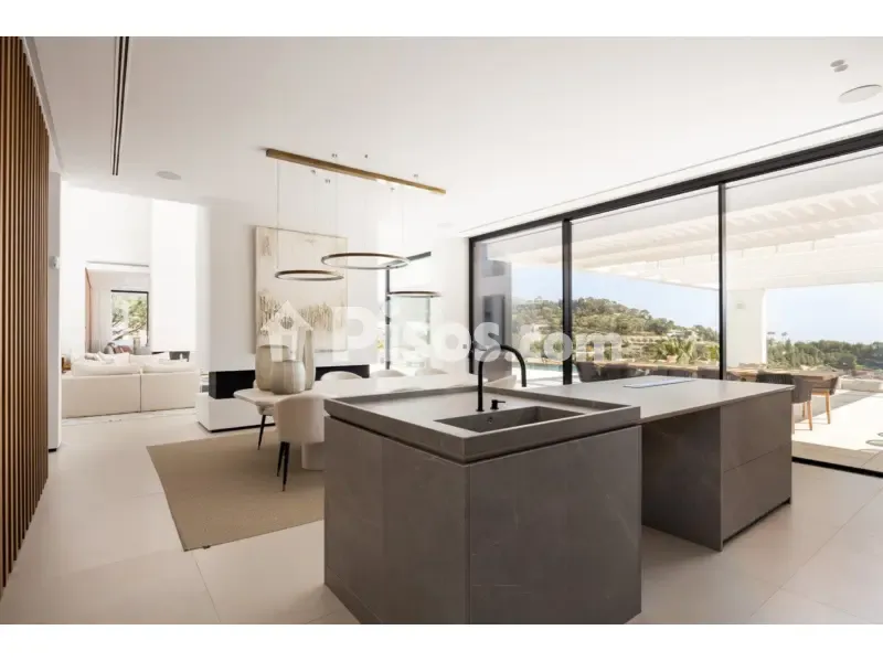 Cuisine - Contemporary Villa with Infinity Pool in El Madroñal