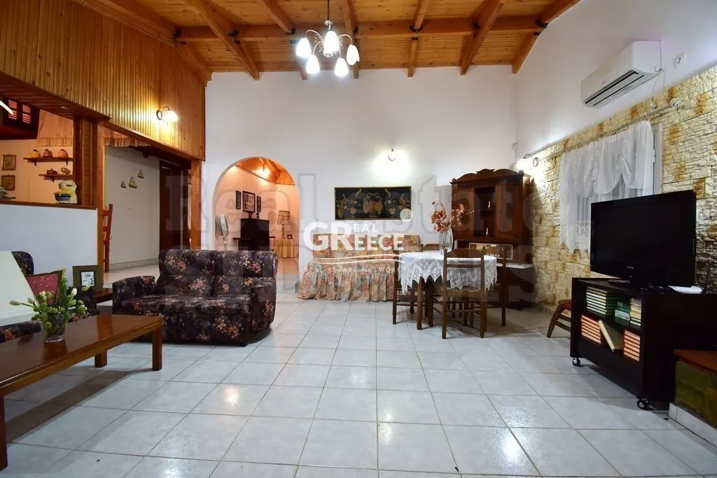 Séjour - Detached House with Terrace in Loutraki