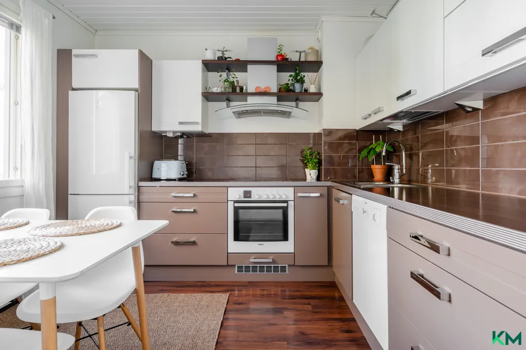 Cuisine - Spacious Flat with South-Facing Terrace in Helsinki