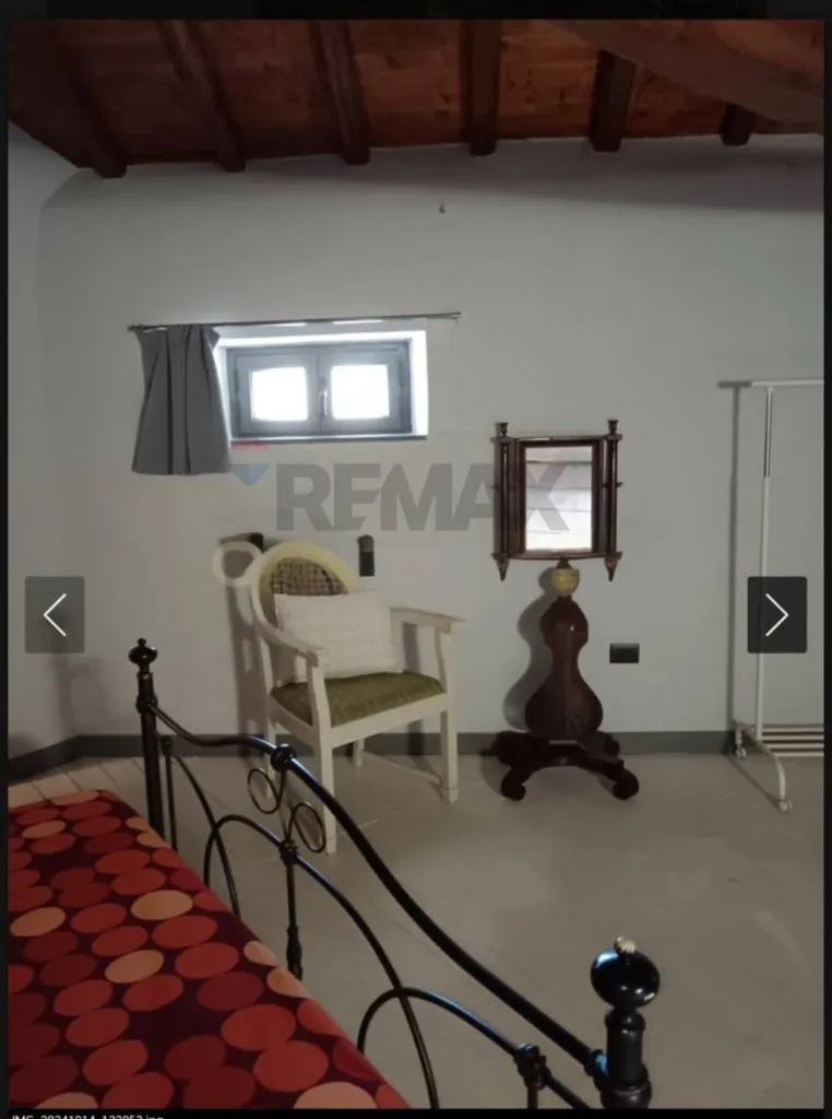 Chambres - Historic Bilocale with Balcony in Acireale