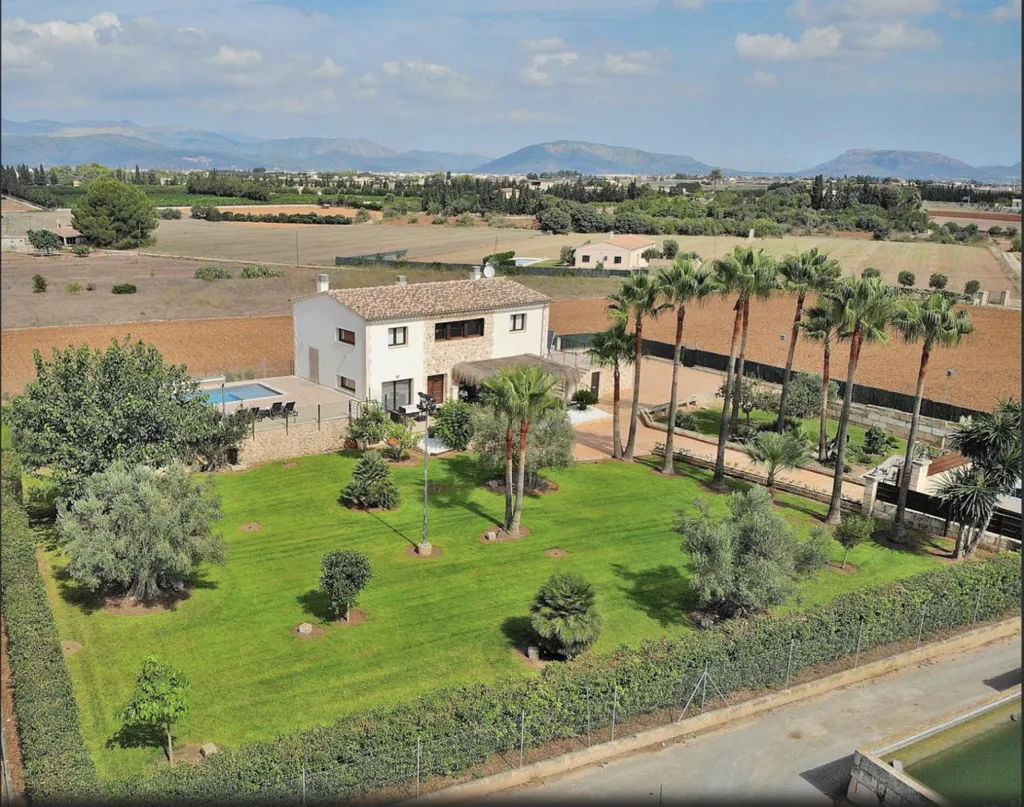 Õhuvaade - Mallorcan Villa with Pool in Muro