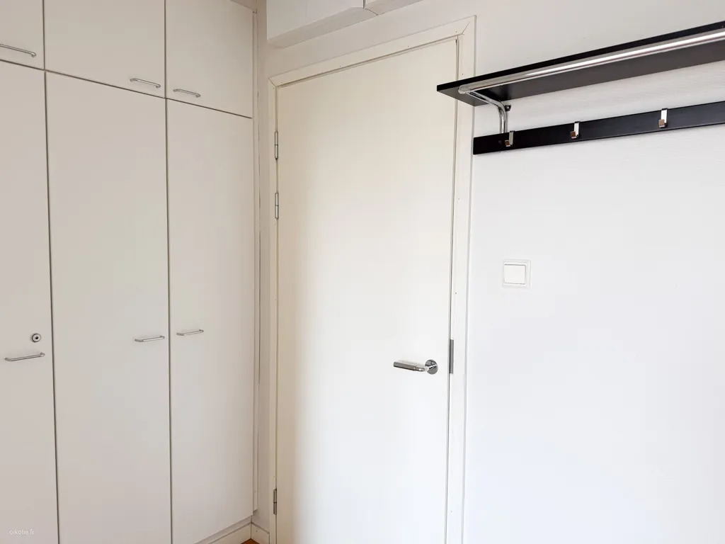 Pièces - Bright Studio Apartment in Haaga, Helsinki