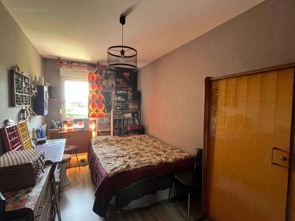 Bedrooms - Charming House with Balcony in Argences Centre
