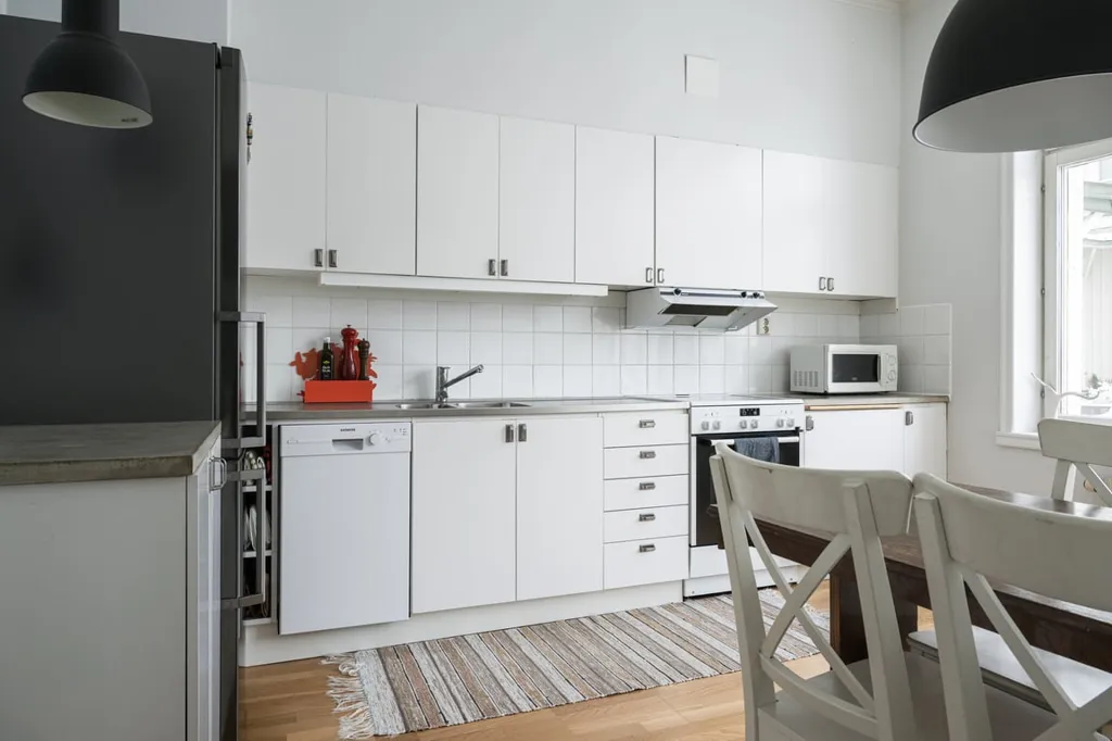 Köök - Charming Apartment with Loft in Dunkehalla