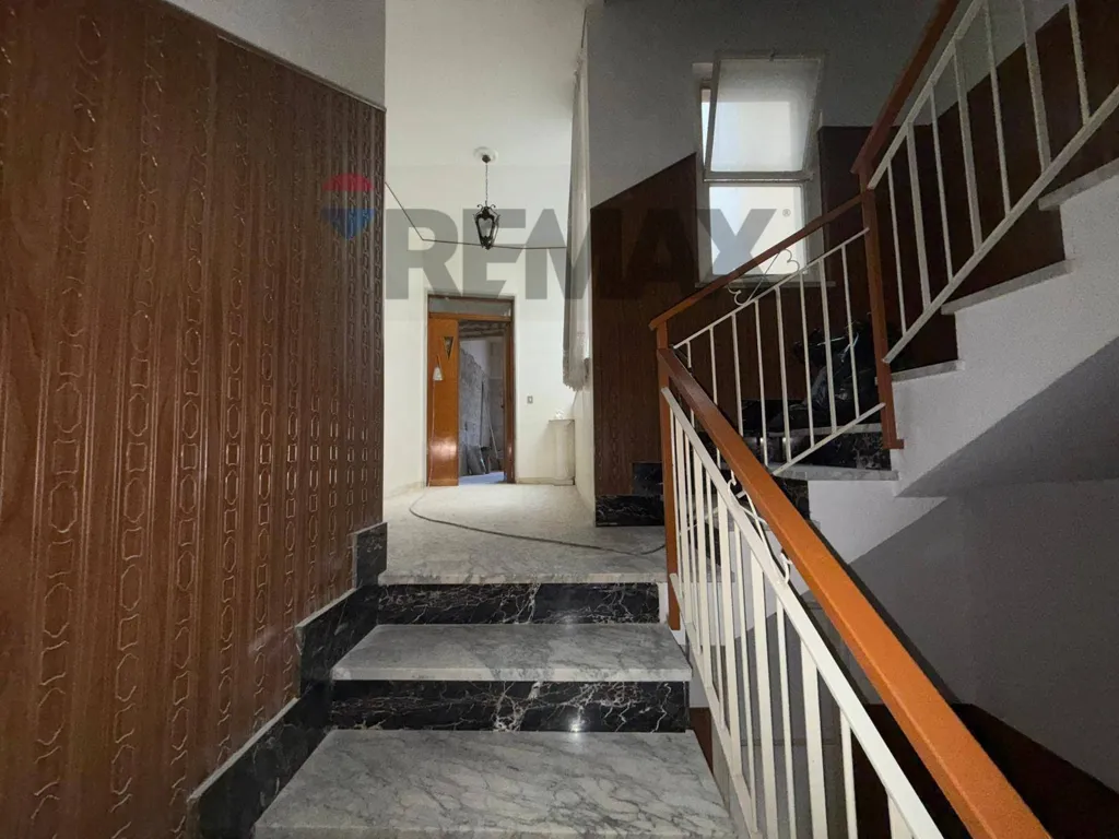 Stanze - Three-Bedroom Apartment with Balcony in Modugno