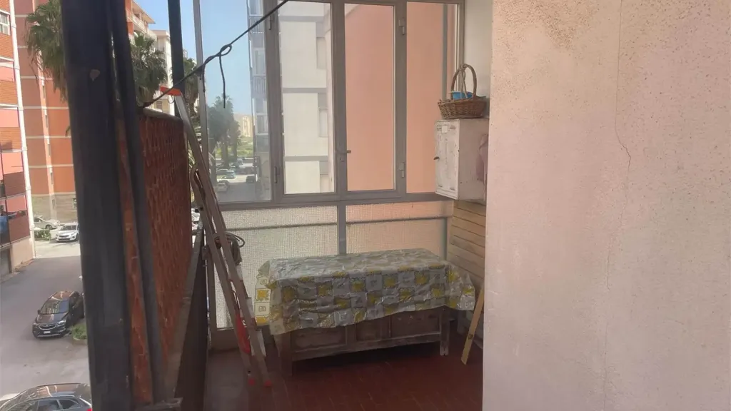 Rõdu - Spacious Flat in Quiet Area, Siracusa