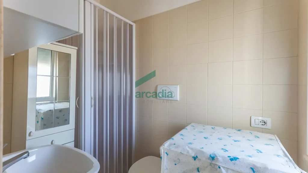 Salles de bain - 4-Bedroom Apartment with Balcony in Bari