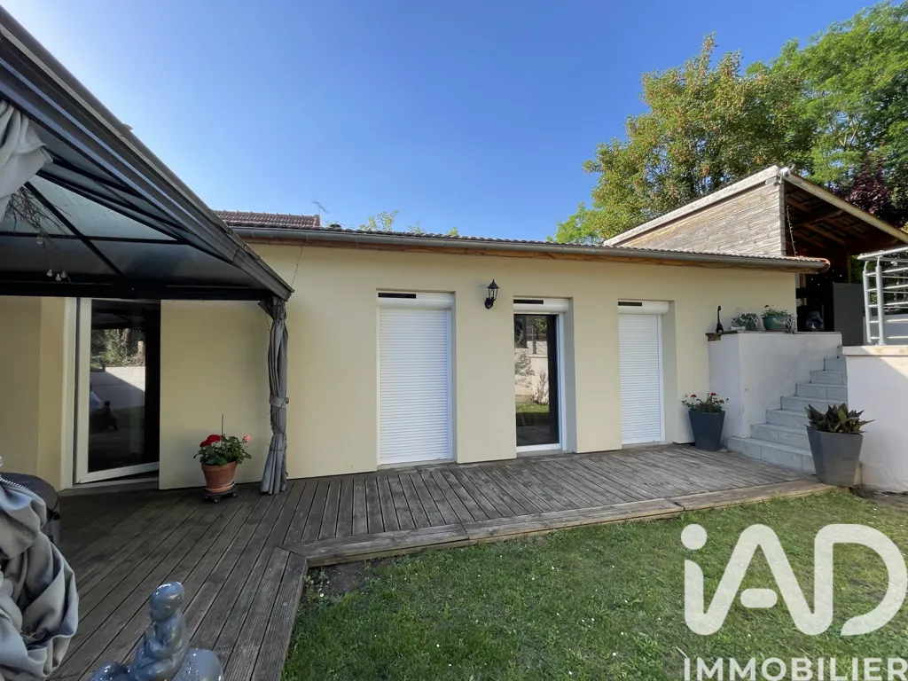 Terrazza - Traditional House with Jacuzzi in Draveil